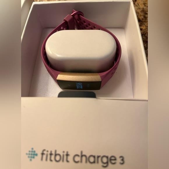 Fitbit Charge 3 with Purple Band - Picture 4 of 4